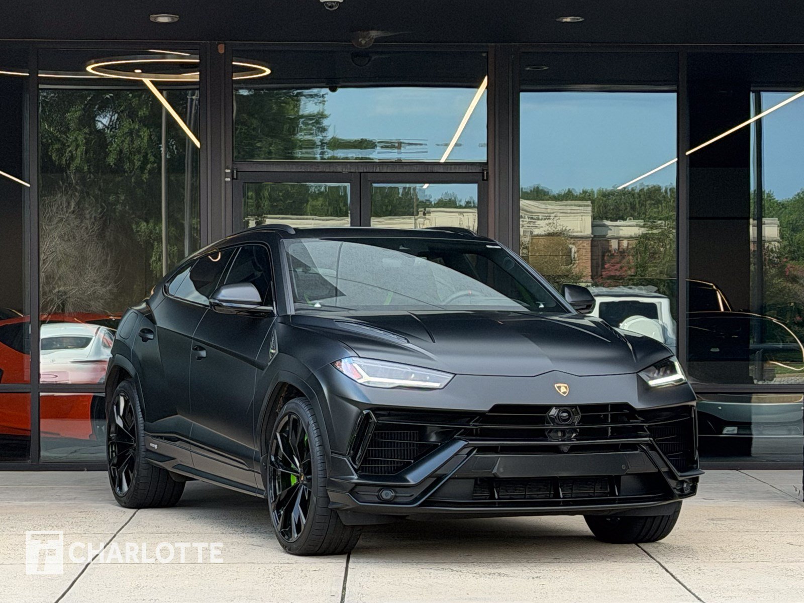 Used 2023 Lamborghini Urus S AWD/4WD image 1