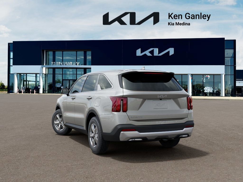 New 2026 Kia Sorento LX FWD image 4