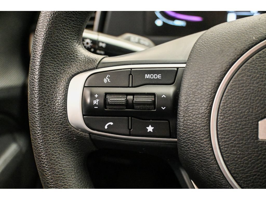 Certified 2023 Kia Sportage LX AWD/4WD image 36