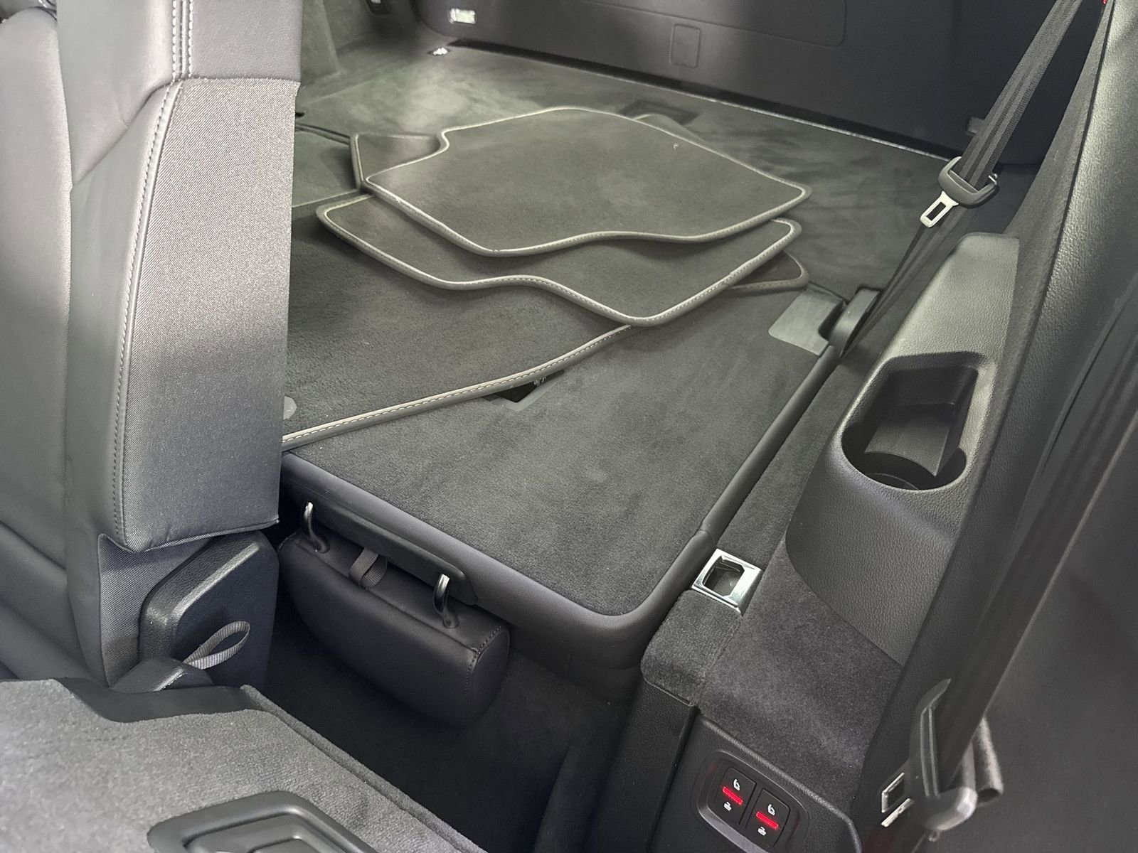 Used 2025 Audi Q7 3.0T Premium Plus image 23