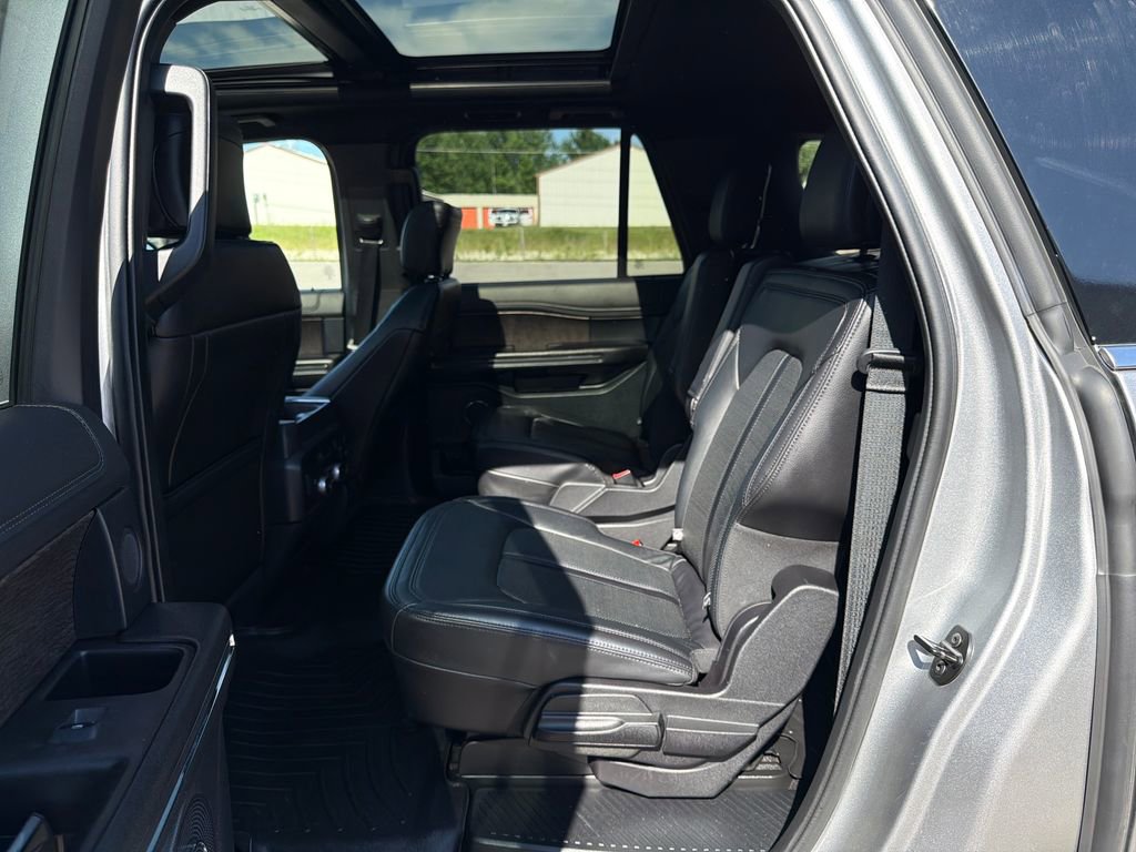 Used 2020 Ford Expedition Max Limited w/ Equipment Group 302A AWD/4WD image 25