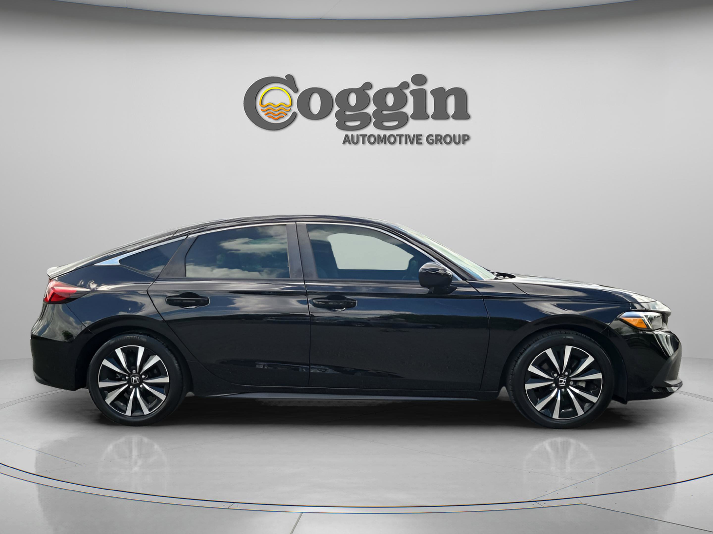 Certified 2024 Honda Civic EX-L image 7