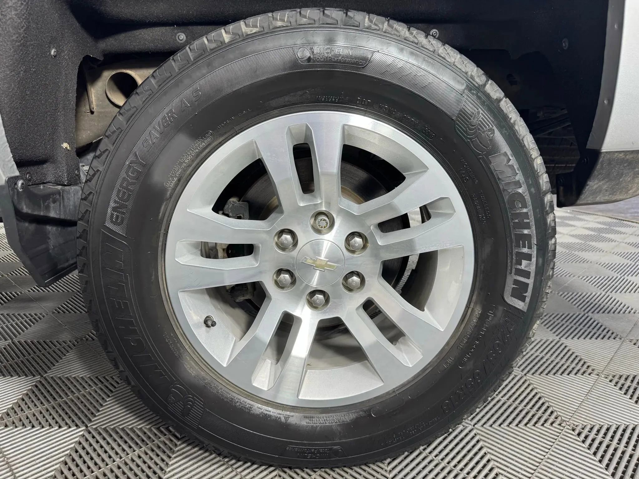 Used 2019 Chevrolet Silverado 1500 LT w/ Texas Edition RWD image 40