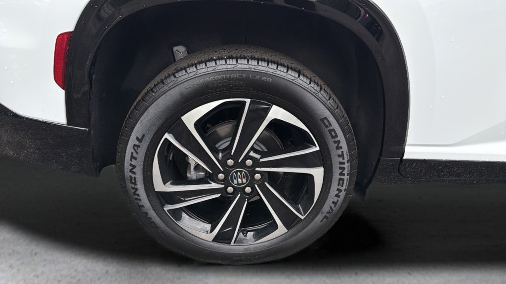 Used 2026 Buick Enclave Sport Touring AWD/4WD image 14
