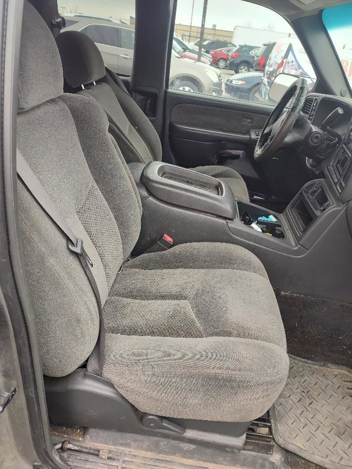 Used 2003 Chevrolet Silverado 1500 LS w/ Off-Road Package image 10