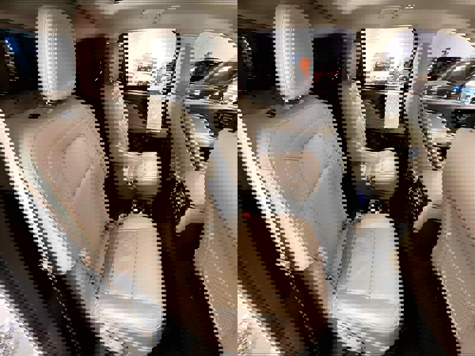 Used 2022 Lincoln Aviator Reserve w/ Equipment Group 201A image 28