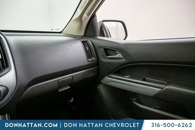 Used 2022 Chevrolet Colorado LT w/ LT Convenience Package image 14