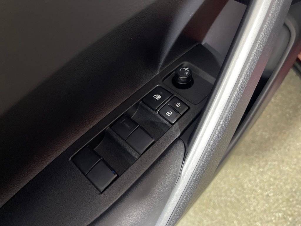 Certified 2026 Toyota Corolla Cross XLE w/ Convenience Package image 16