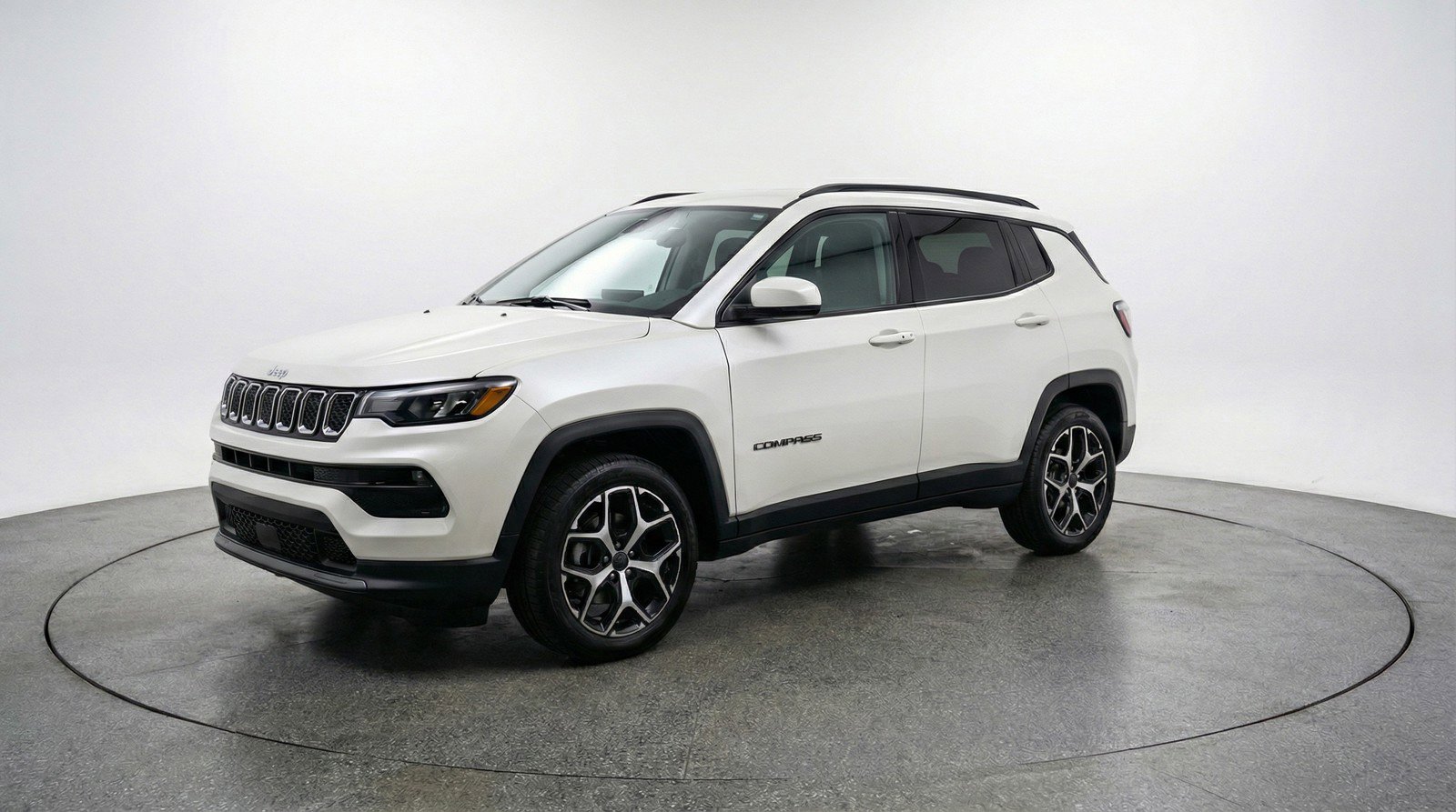 Used 2025 Jeep Compass Limited AWD/4WD image 3
