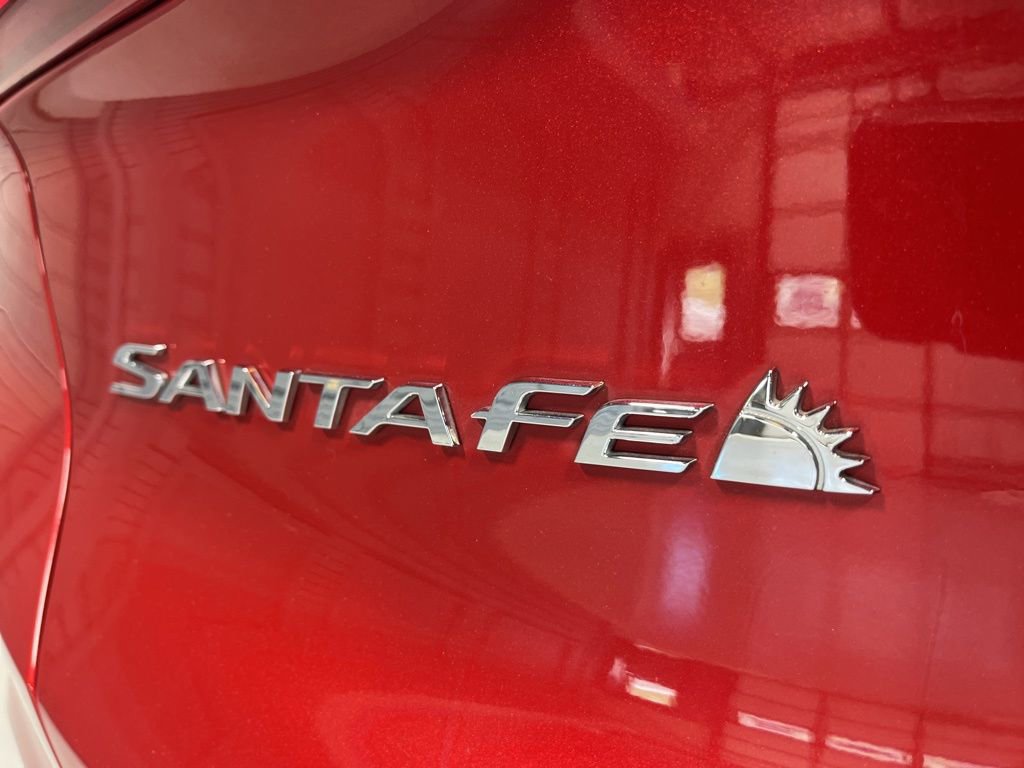 Used 2019 Hyundai Santa Fe SE AWD/4WD image 14