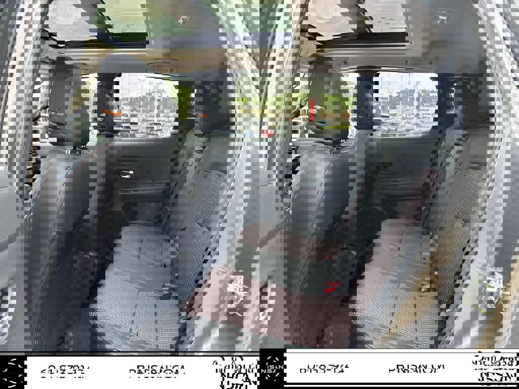 New 2026 Nissan Kicks SR image 27