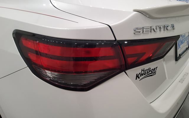 Used 2024 Nissan Sentra SR w/ SR Premium Package image 11