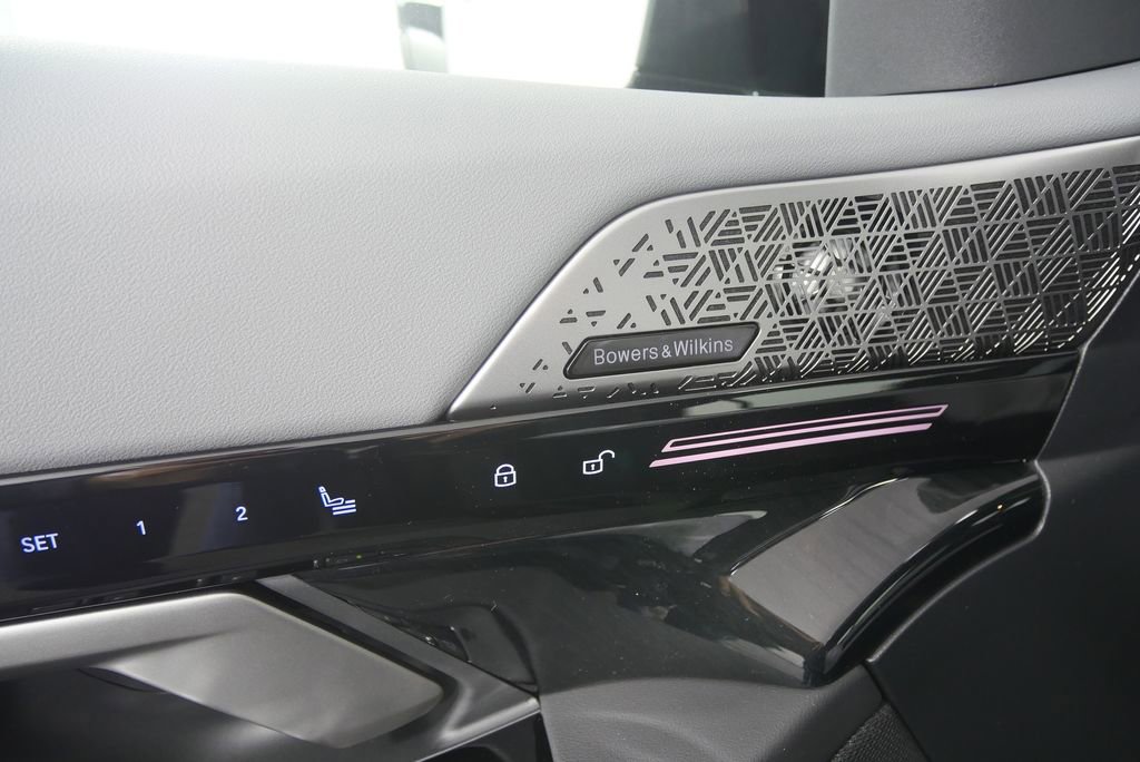 New 2026 BMW 530i w/ M Sport Package image 10