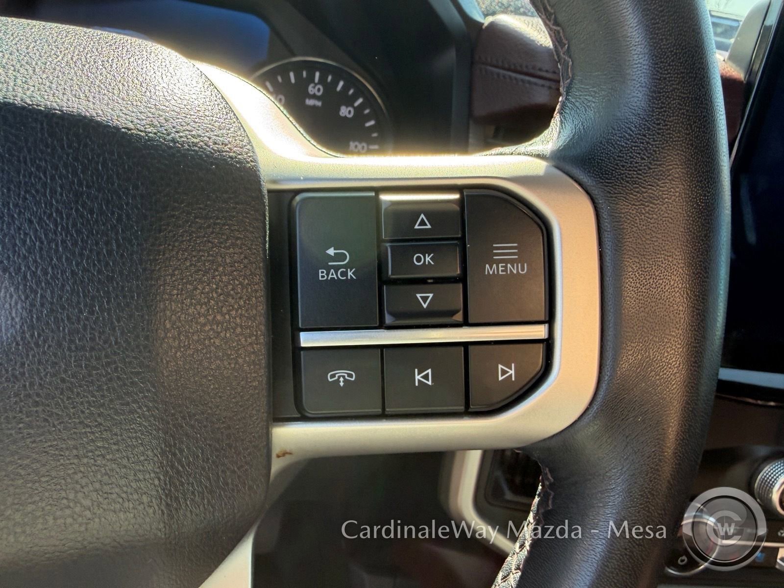 Used 2024 Ford Expedition Limited image 10