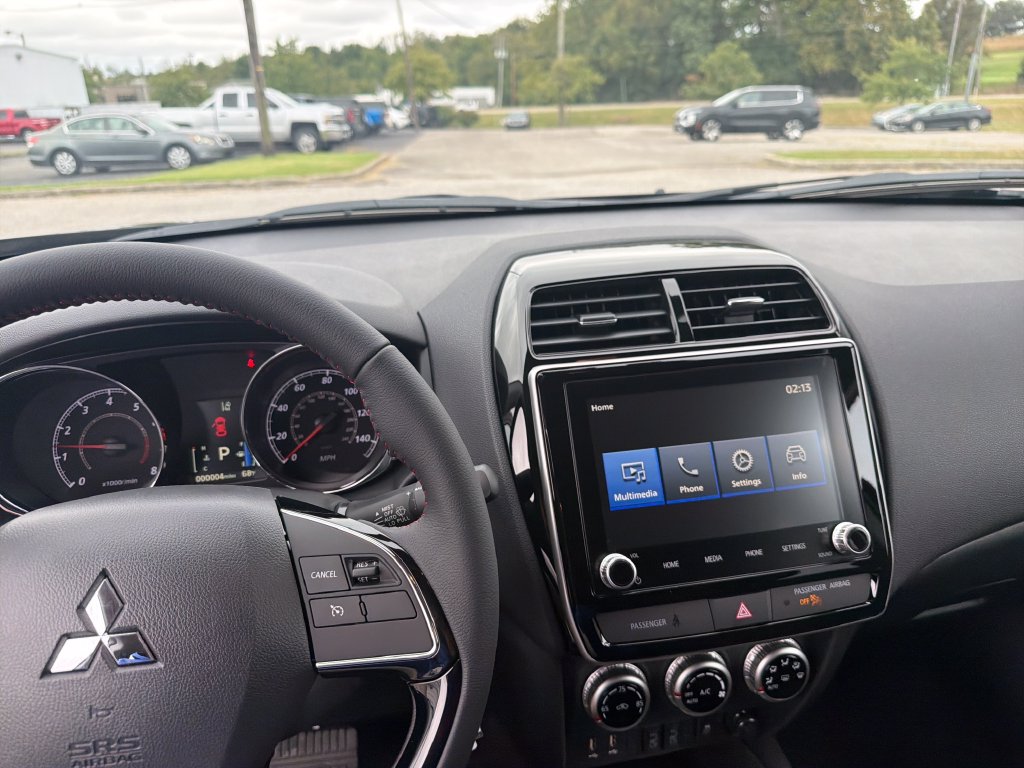 New 2027 Mitsubishi Outlander Sport LE AWD/4WD image 20