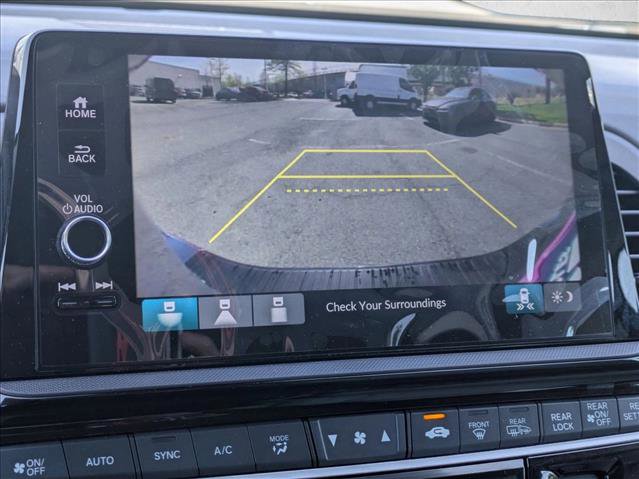 Used 2026 Honda Odyssey EX-L image 13