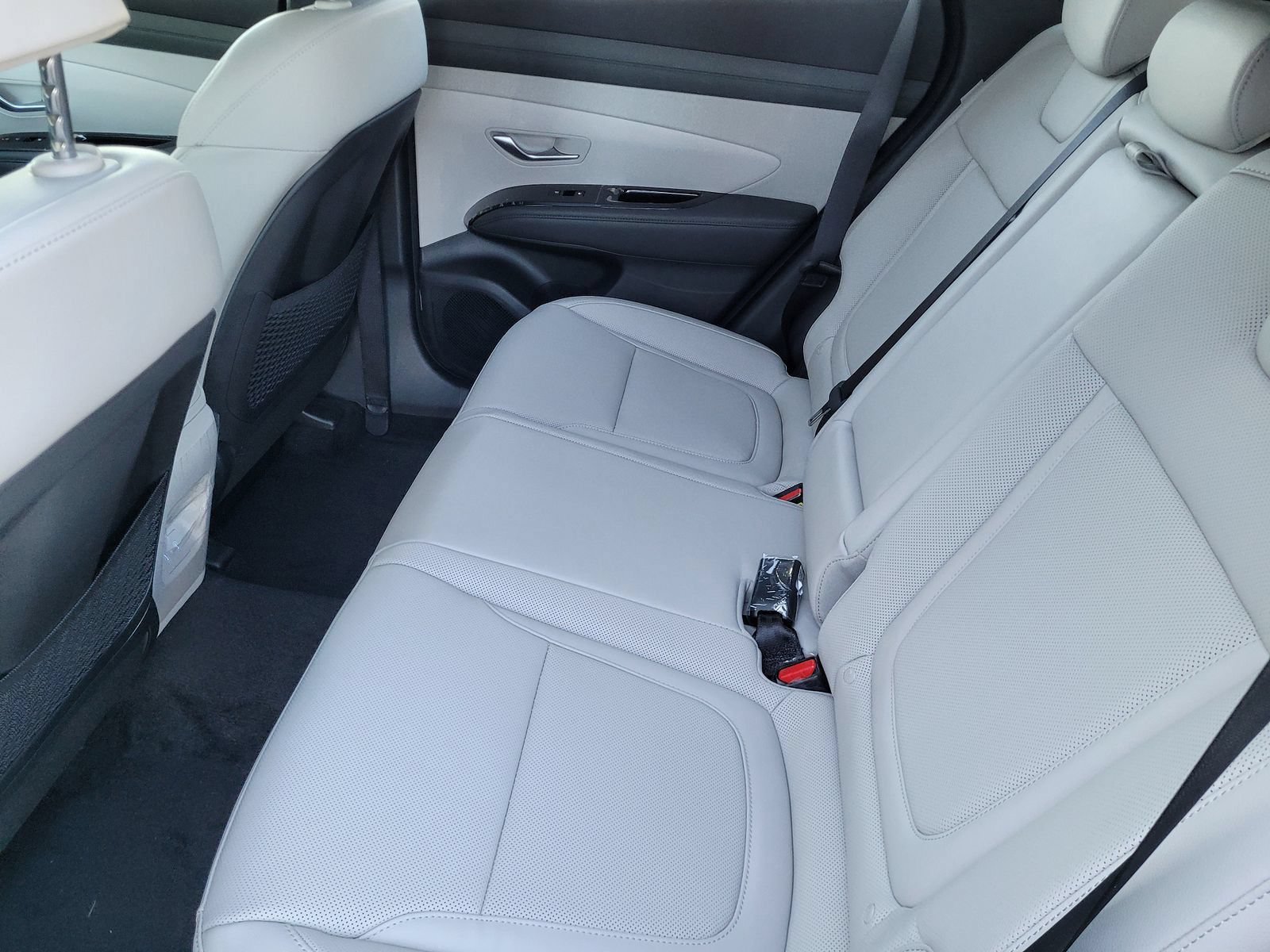 New 2026 Hyundai Tucson Limited AWD/4WD image 8