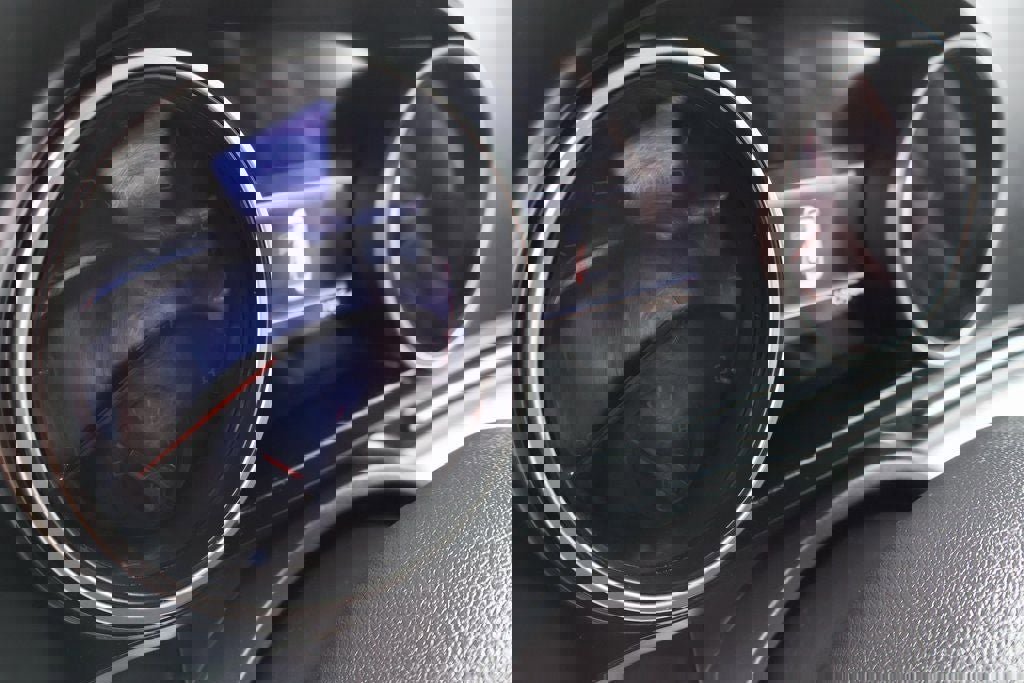 Used 2023 Kia Carnival LX image 20