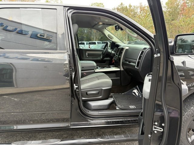 Used 2015 RAM 1500 Outdoorsman image 29