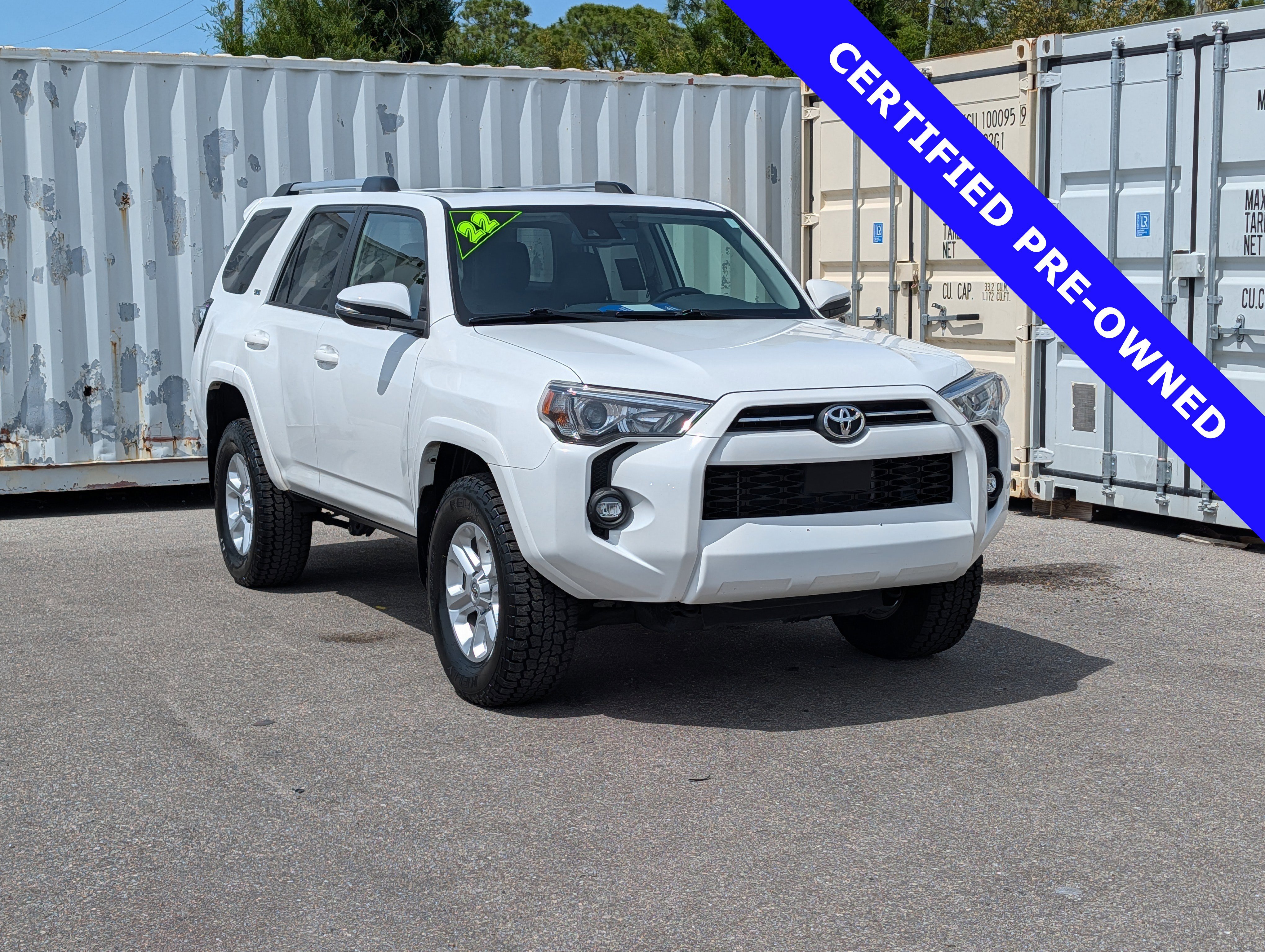 Used 2022 Toyota 4Runner SR5 Premium w/ Moonroof Package AWD/4WD image 2