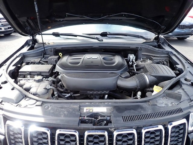 Used 2017 Jeep Grand Cherokee Limited image 13