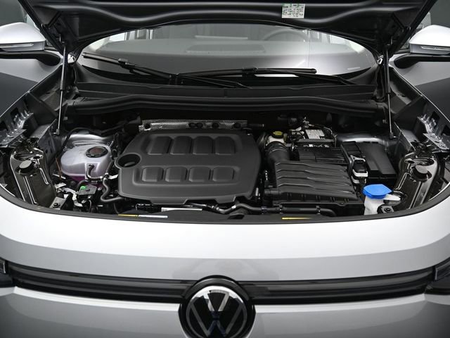 New 2026 Volkswagen Tiguan SE image 15