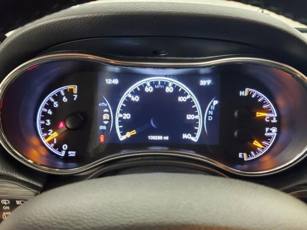 Used 2020 Jeep Grand Cherokee Altitude AWD/4WD image 22