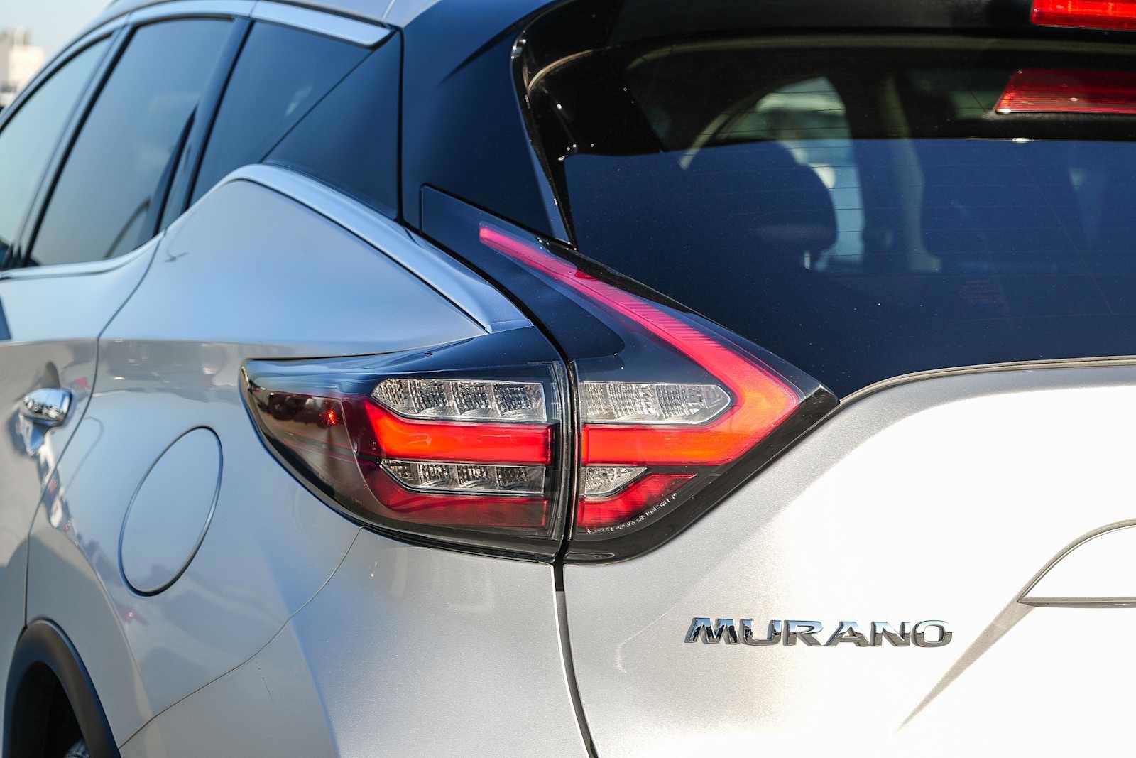 Used 2023 Nissan Murano SV AWD/4WD image 9