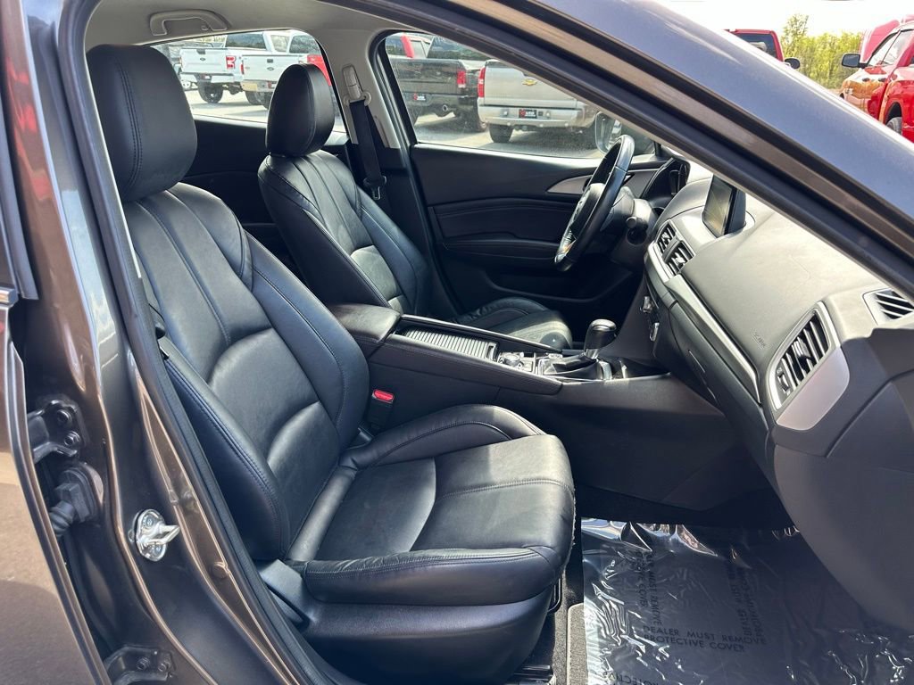 Used 2017 MAZDA MAZDA3 Touring image 30