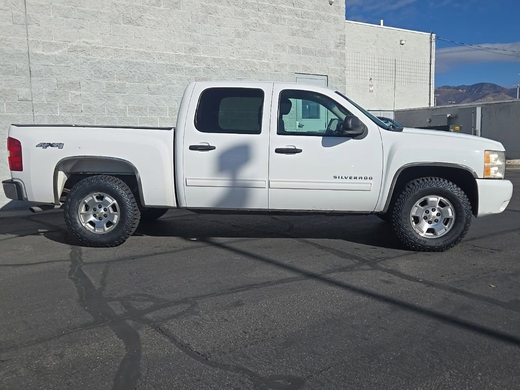 Used 2011 Chevrolet Silverado 1500 LT w/ All-Star Edition image 2