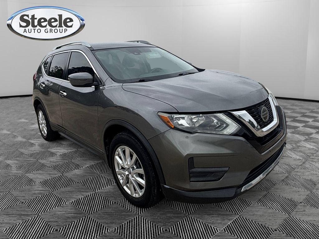 Used 2019 Nissan Rogue S w/ Special Edition Package FWD image 7