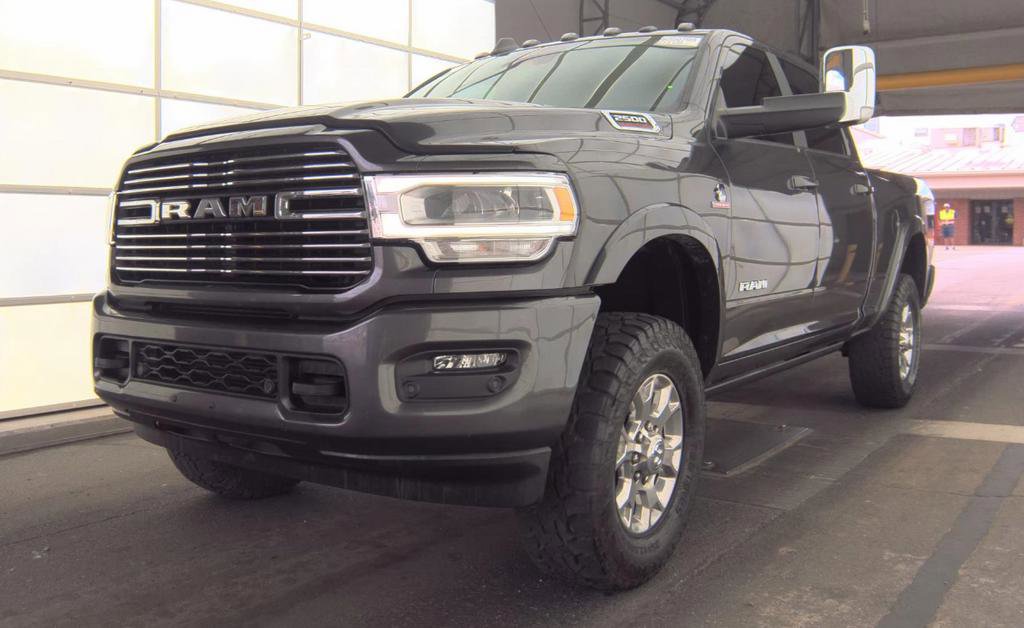 Used 2022 RAM 2500 Laramie AWD/4WD image 4