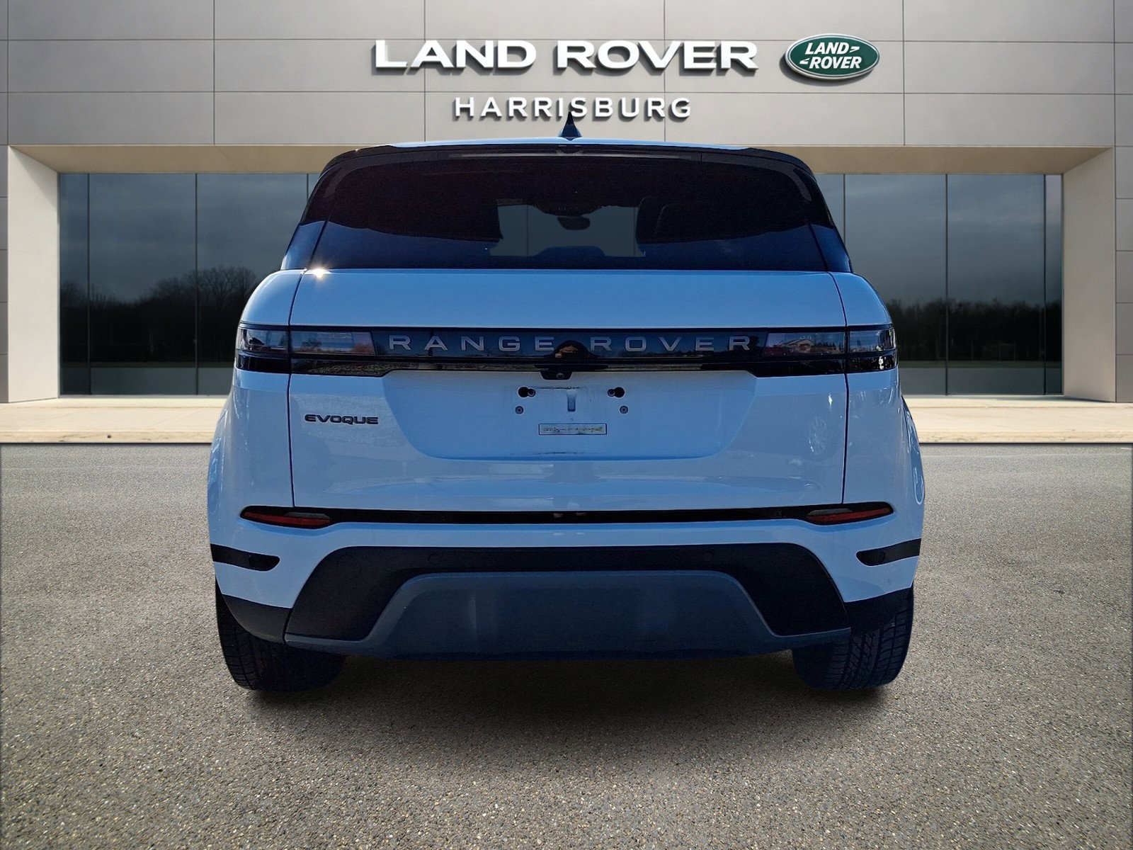 Used 2026 Land Rover Range Rover Evoque S image 3