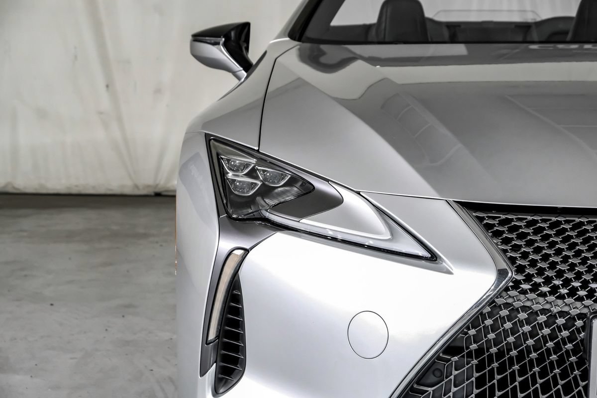 Used 2021 Lexus LC 500 Convertible w/ Touring Package RWD image 38