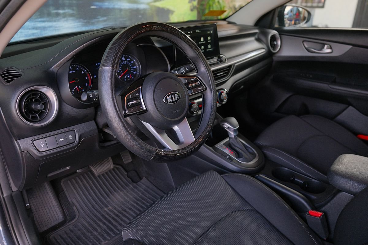 Used 2019 Kia Forte LXS image 13