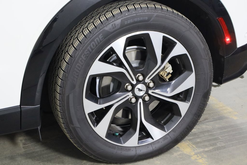 Used 2021 Ford Mustang Mach-E Premium image 40