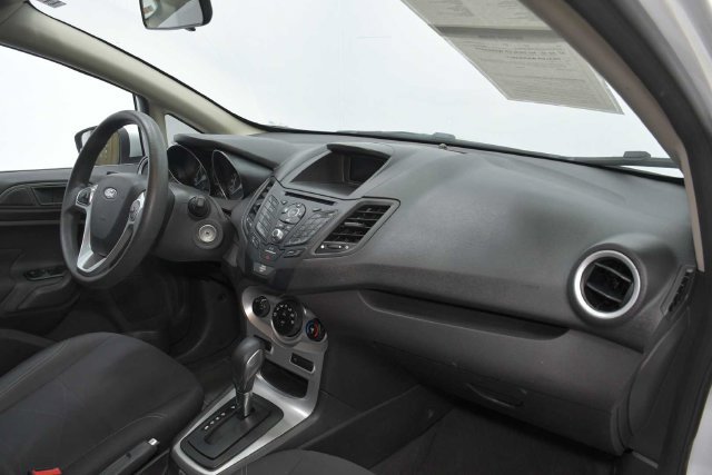 Used 2018 Ford Fiesta SE FWD image 11
