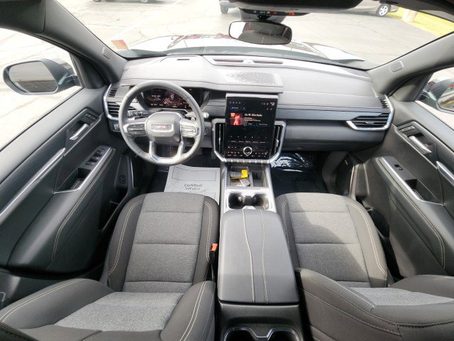 Used 2025 GMC Acadia Elevation image 28