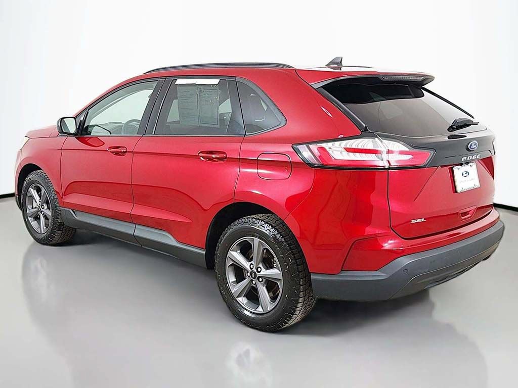 Used 2024 Ford Edge SEL w/ Sport Appearance Package AWD/4WD image 9