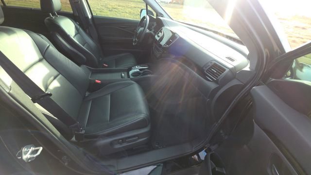 Used 2021 Honda Pilot Touring image 30