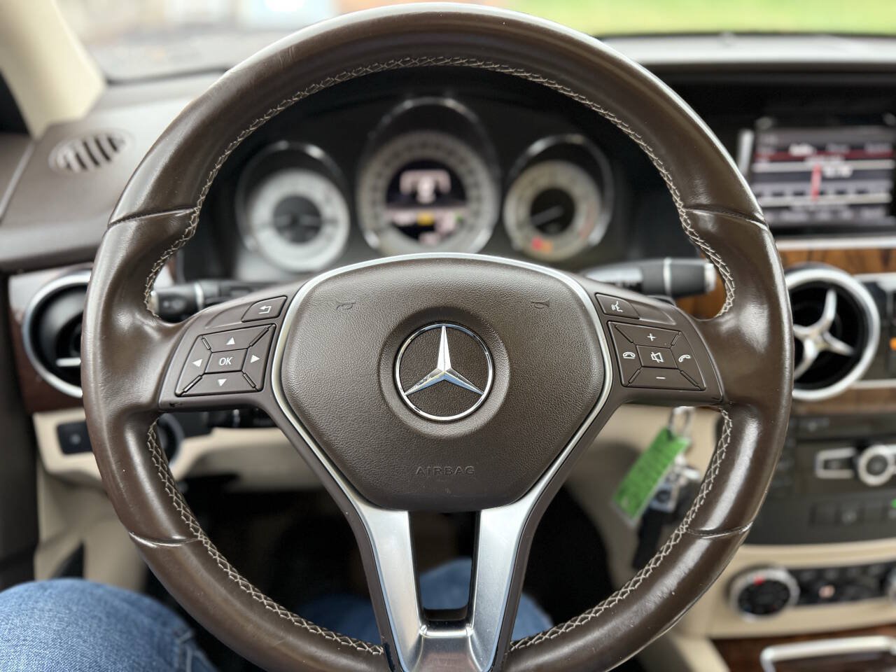 Used 2013 Mercedes-Benz GLK 350 4MATIC image 17