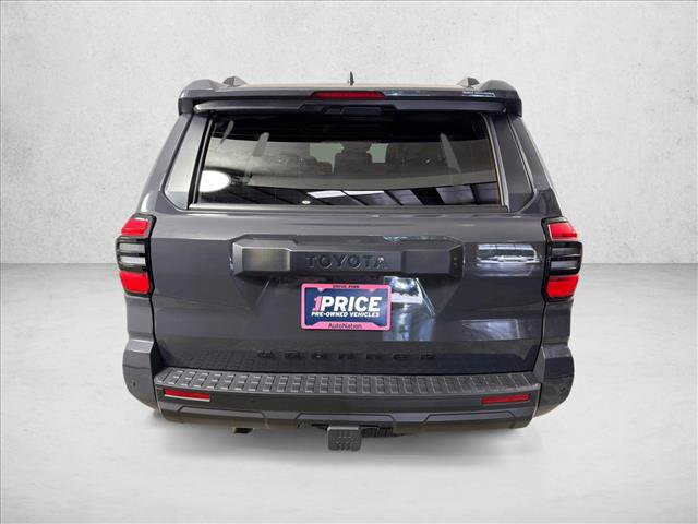 Used 2025 Toyota 4Runner TRD Off-Road Premium AWD/4WD image 4