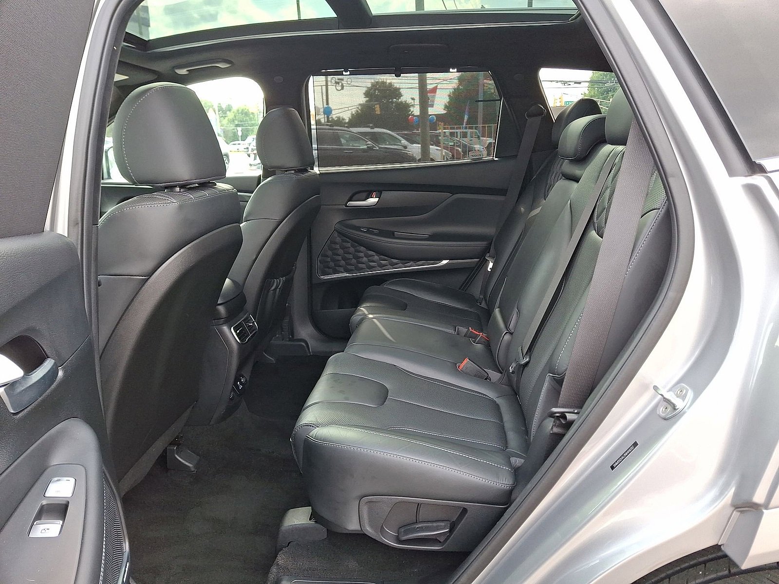 Used 2022 Hyundai Santa Fe Calligraphy image 26