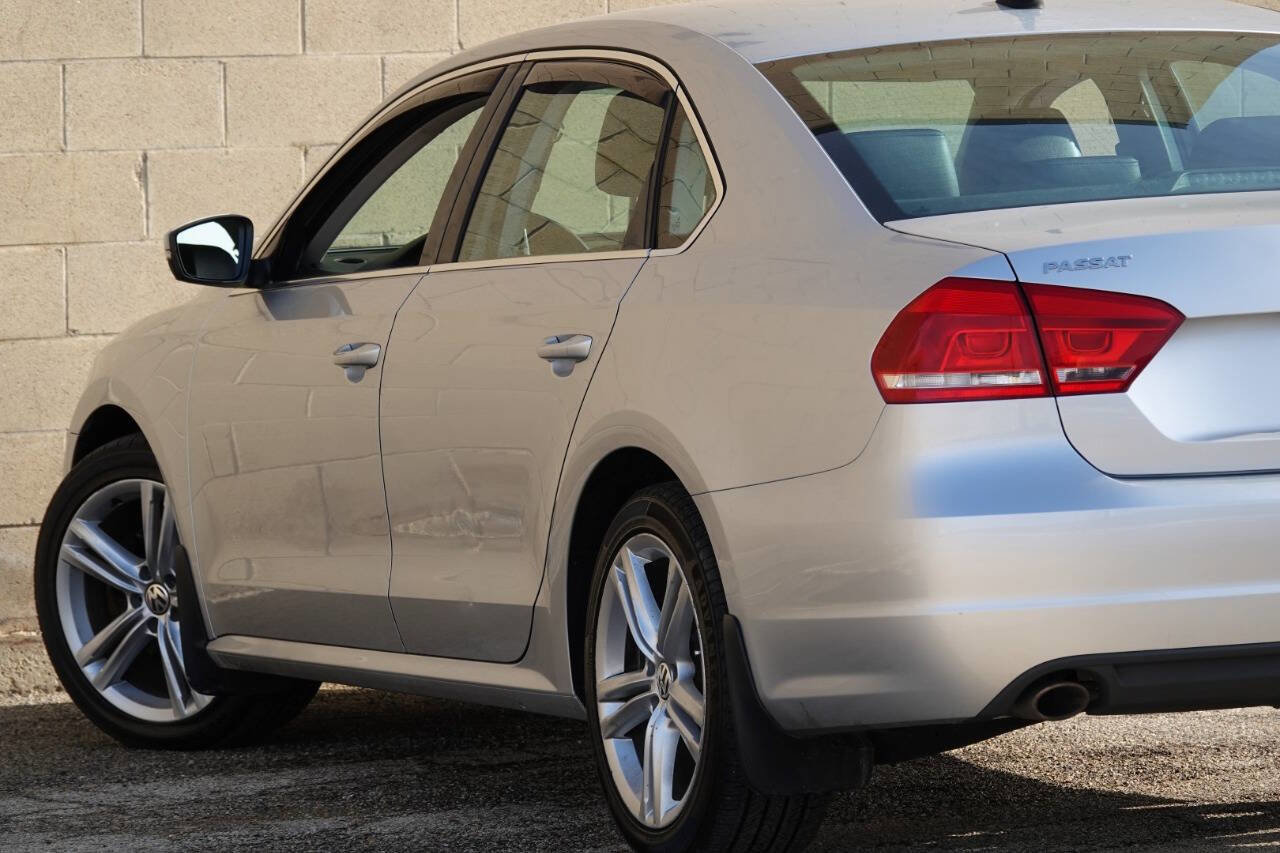 Used 2015 Volkswagen Passat TDI SE FWD image 35