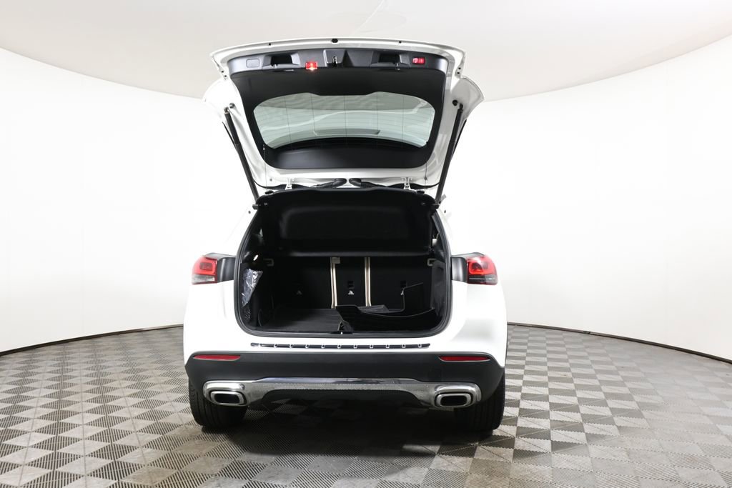 Used 2021 Mercedes-Benz GLA 250 4MATIC image 36