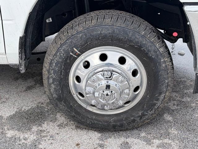 New 2026 RAM 3500 Tradesman w/ Chrome Appearance Group image 12