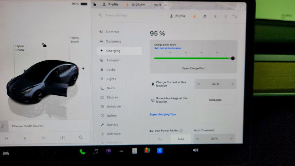Used 2023 Tesla Model 3 Standard Range image 17