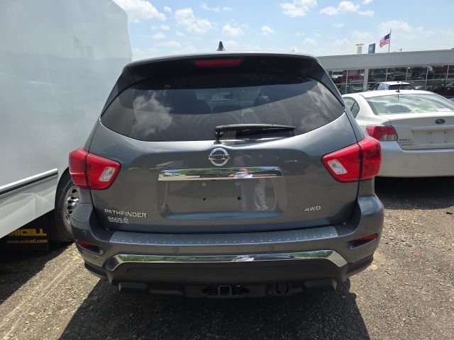 Used 2020 Nissan Pathfinder S AWD/4WD image 7