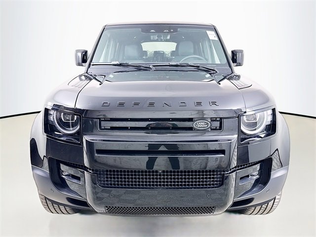 New 2026 Land Rover Defender 130 S image 2