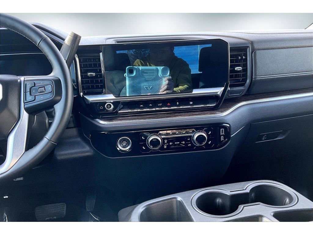 Used 2024 GMC Sierra 1500 Elevation image 10